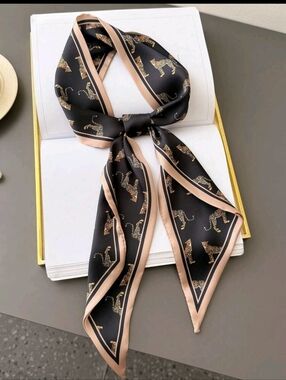 Leopard Cheetah Animal Print Beautiful Scarf/ Purse Scarf NEW